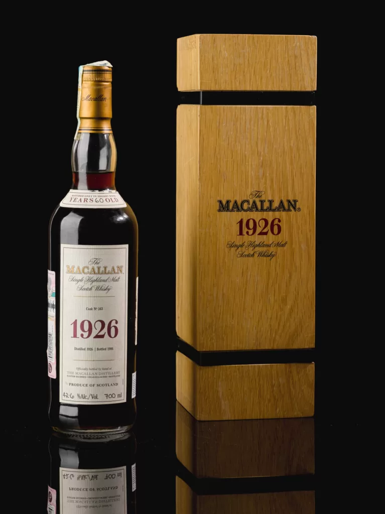 MACALLAN 1926 17 00 000 Euros la Bouteille de Whisky